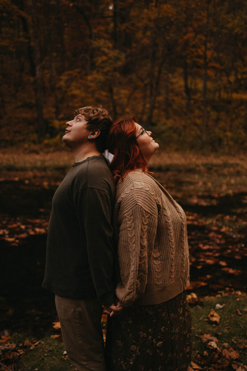 Artist Fall Portraits Couple STL (14)