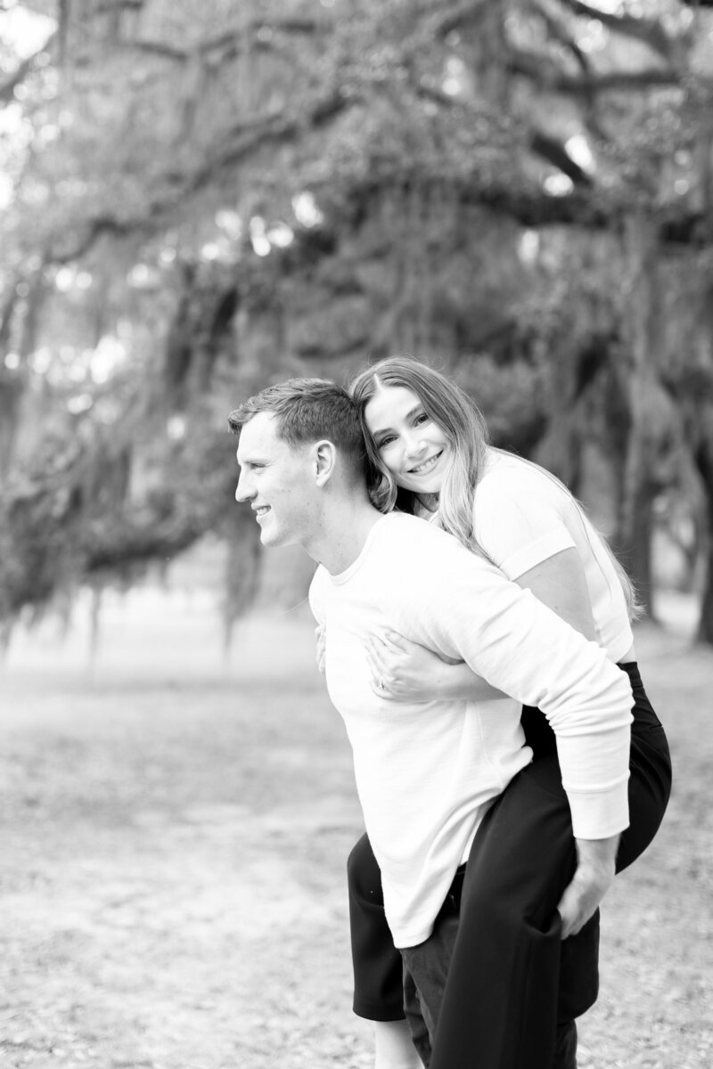 Amelia + Bryce  Wormsloe Engagement Session  Taylor Rose Photography-28