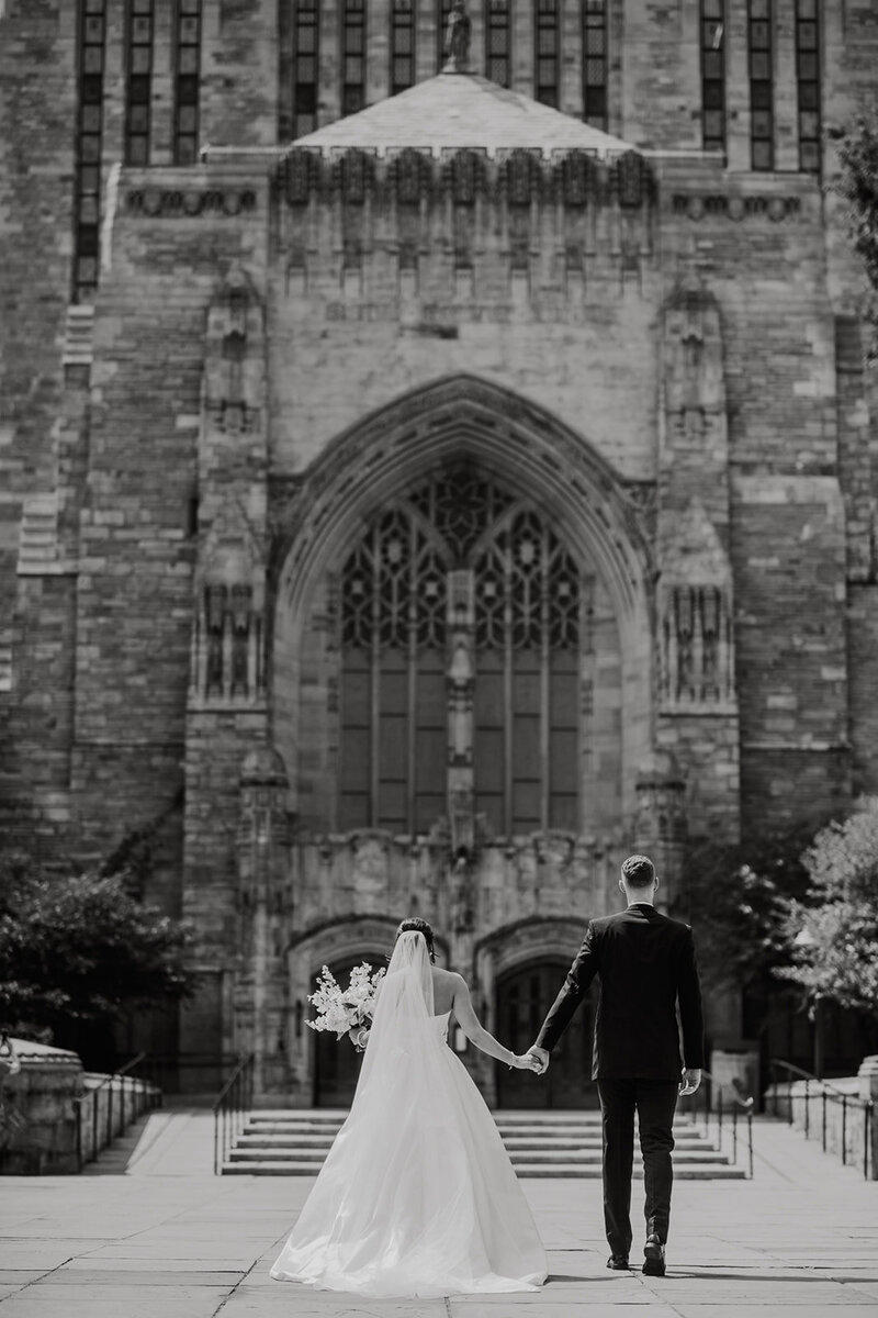 Tyde at Walnut Beach Romantic and Timeless Summer Wedding