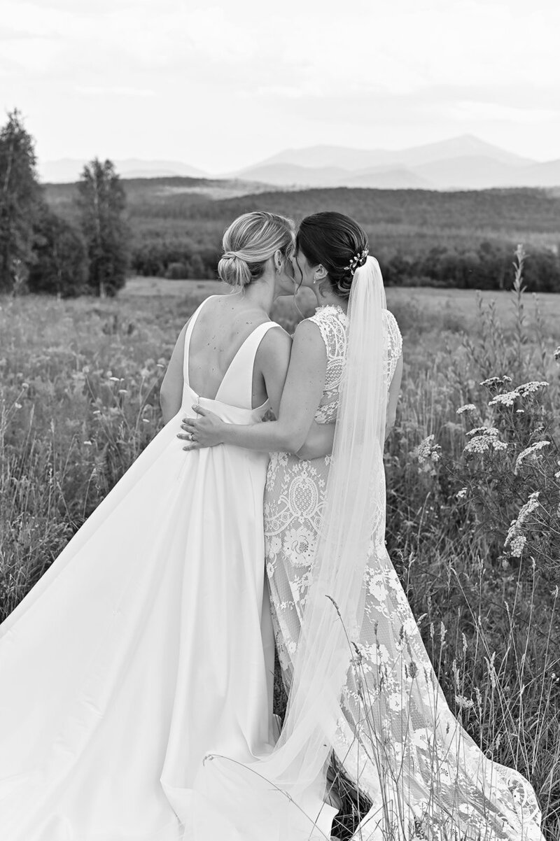 Leanne_Katie_Saranac_Waterfront_Wedding-1194_websize