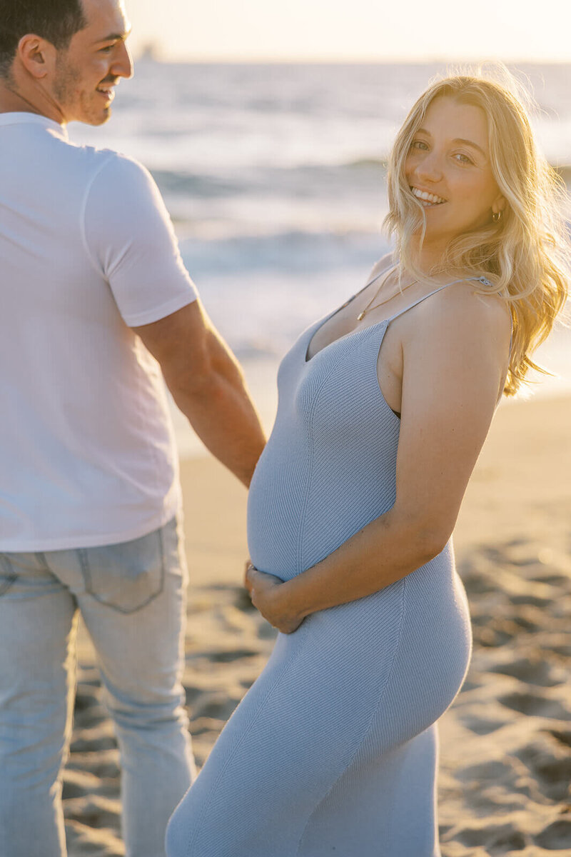 Long-Beach-Maternity-Photographer-Hayley-15