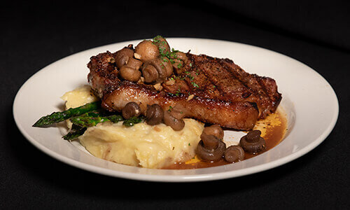 New York Striploin + drunken mushrooms + garlic mashed potatoes