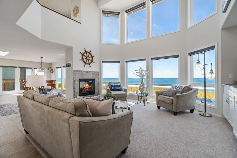 Lincoln City, Oregon Real Estate Photographer