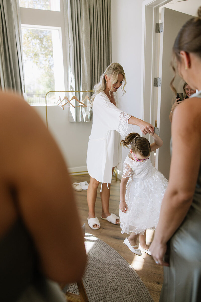 PalmSpringsWeddingDarbyBoboPhotoAllieGirls-39