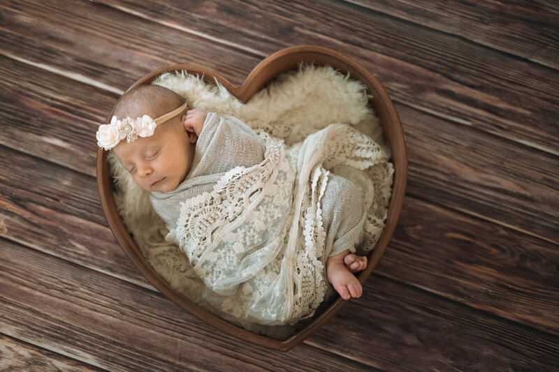 Lake Elsinore Newborn Photographer