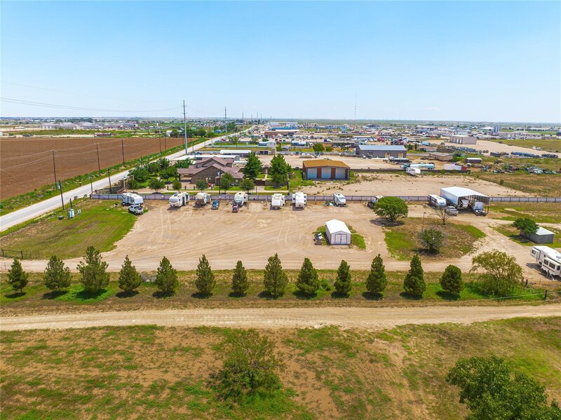 24 fully equipped RV Spaces on 6.7 acres for sale in Midland Texas