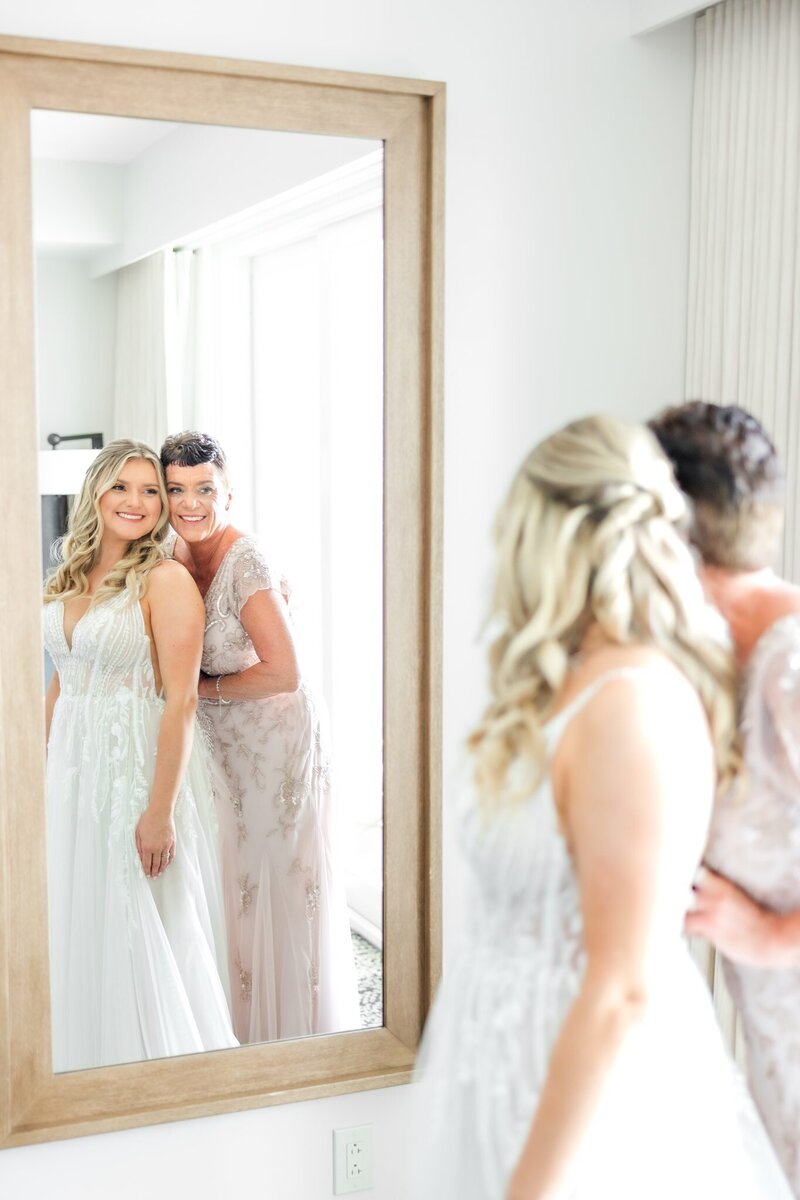 Danielle + Blake  Girls Getting Ready-59