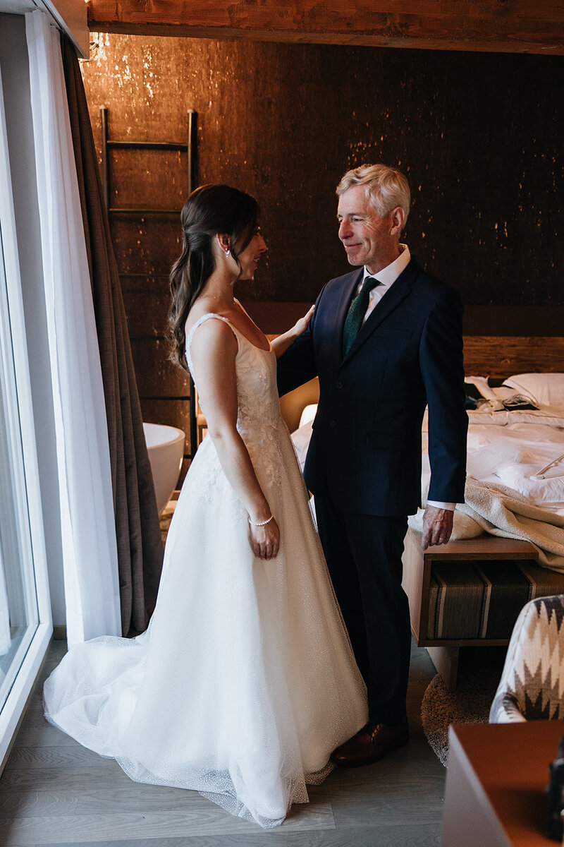 mart_mari_bridal_house_sweden_destination_wedding_73