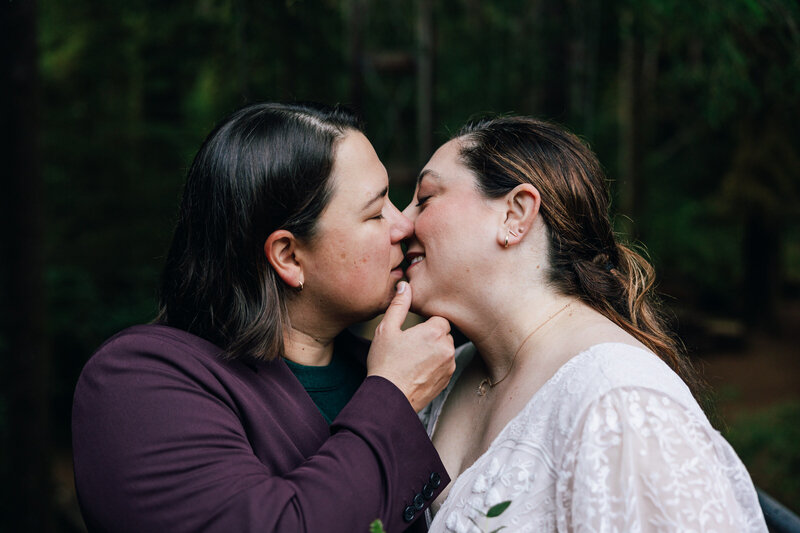 Oregon Coast Elopement Photographer