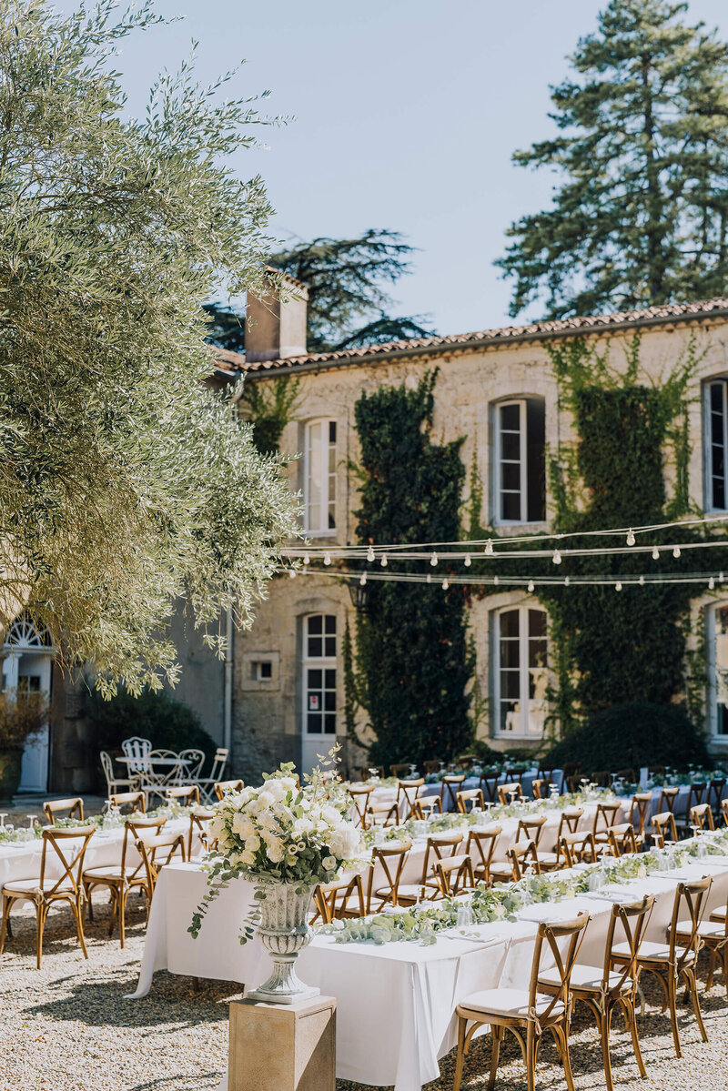 Victoria Engelen Flowers - A Charming Wedding at Chateau Malliac - 0498