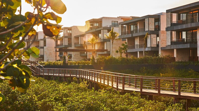 ETE_Galleries_Resort_021924_Asse copy