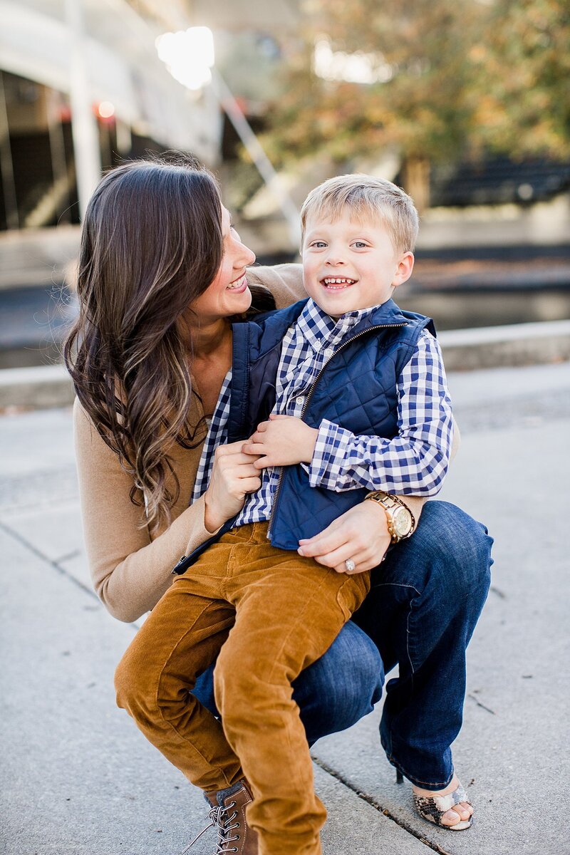 mom and son by knoxville wedding photographer, amanda may photos