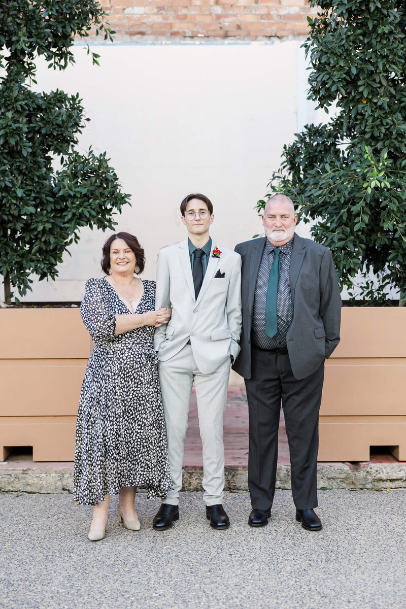 Rockhampton-Formal-Photographer-4484