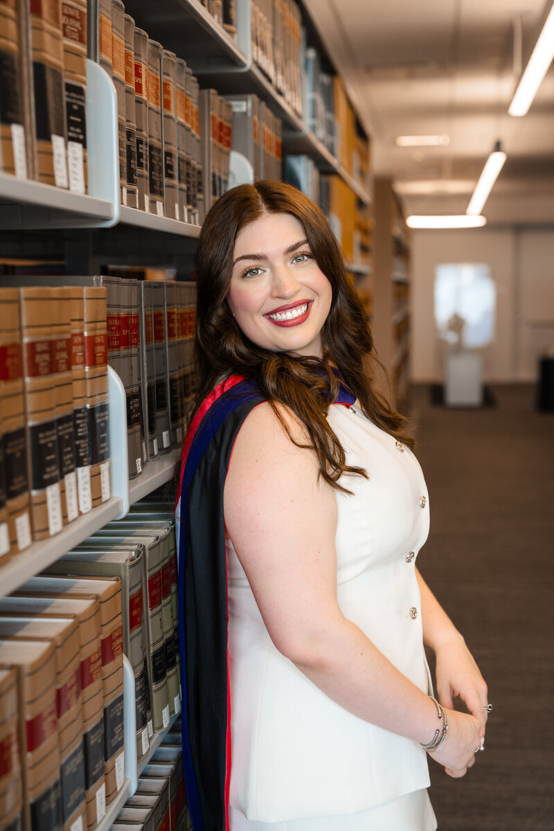 Jacky Varela, bilingual defense attorney in Houston, defends clients facing domestic violence and related charges.