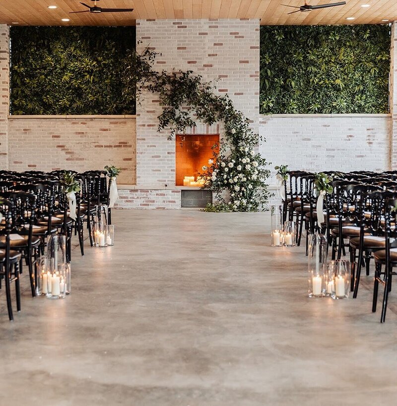 Wedding ceremony at St. Louis all-inclusive wedding venue
