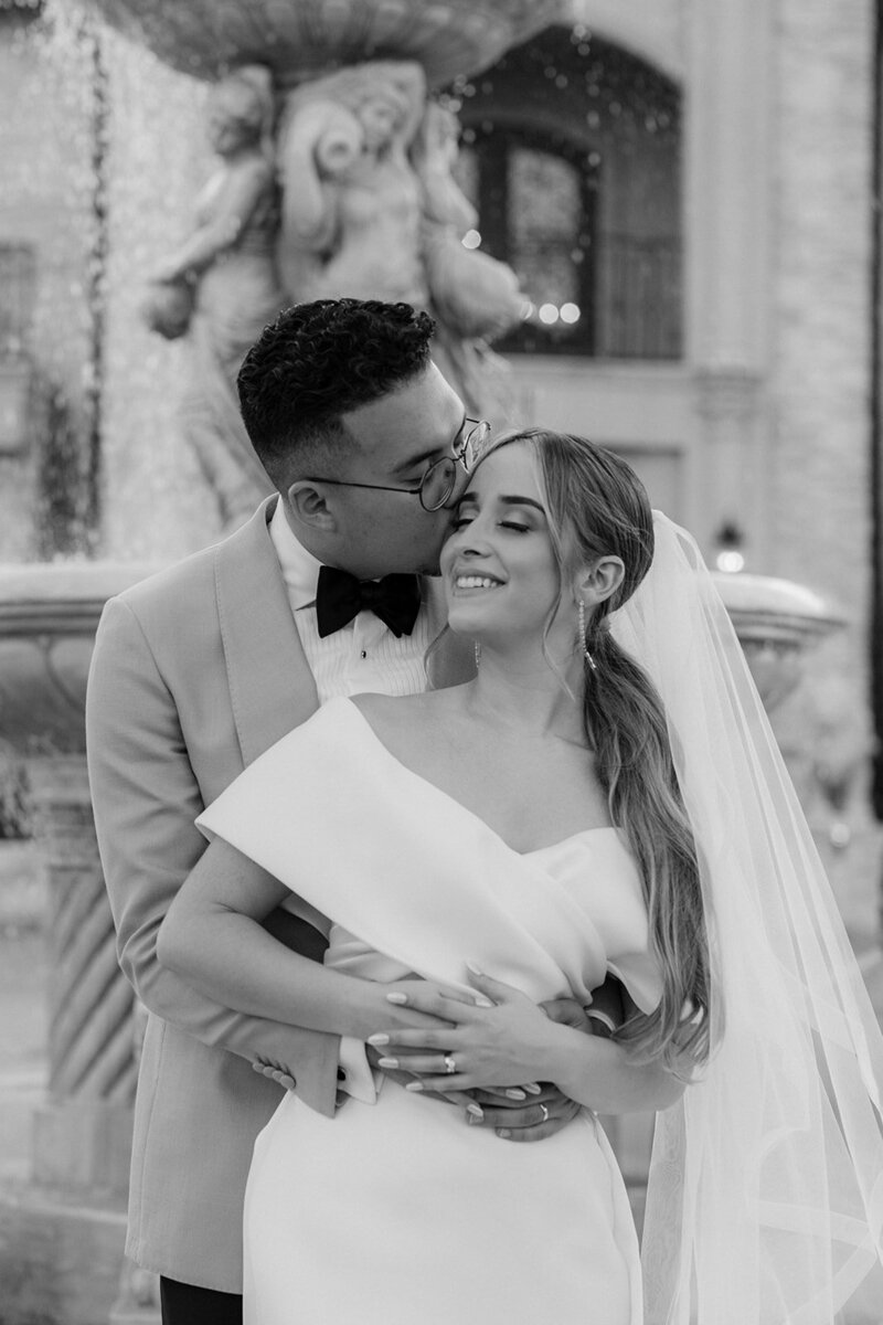 Lorena Ferraz and Gustavo Antonio Wedding _ Marissa Reib Photography _ Tulsa Wedding Photographer-833