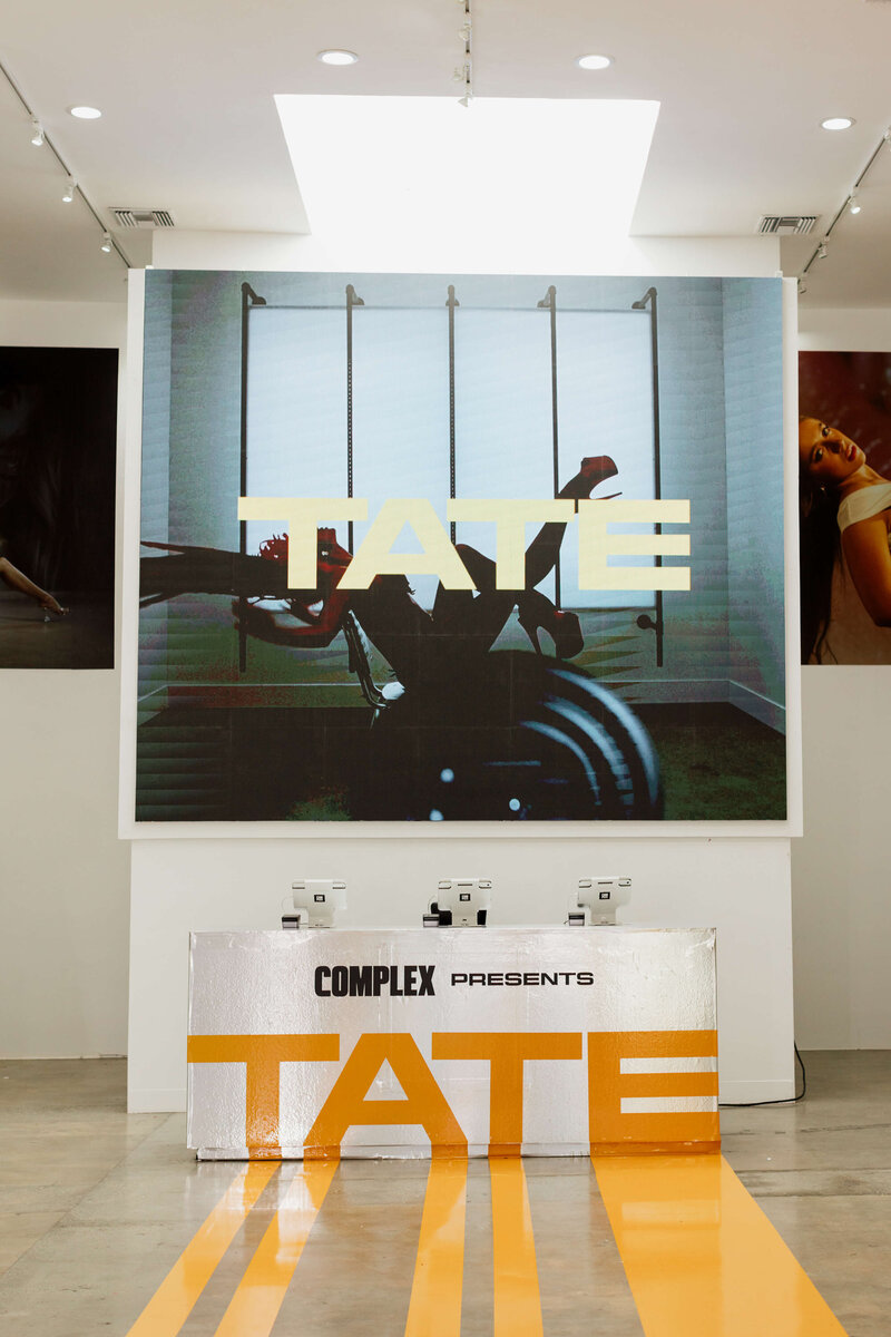 022125-TateMcrae-443Fairfax-61