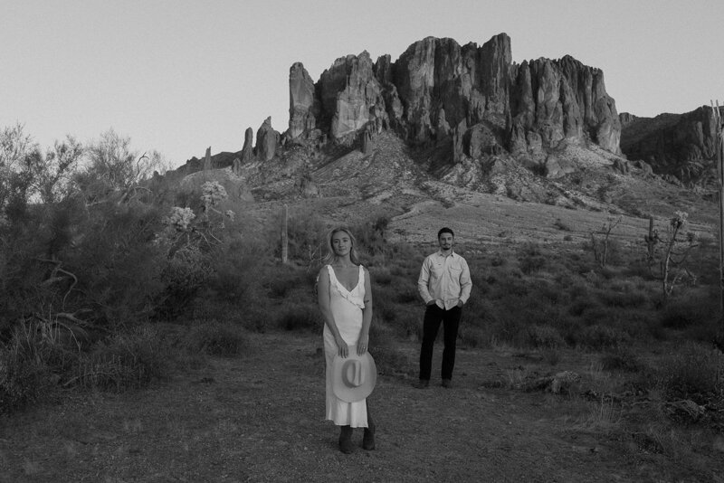 jami-oliver-engagement-session-taylorraephotofilm-217_websize