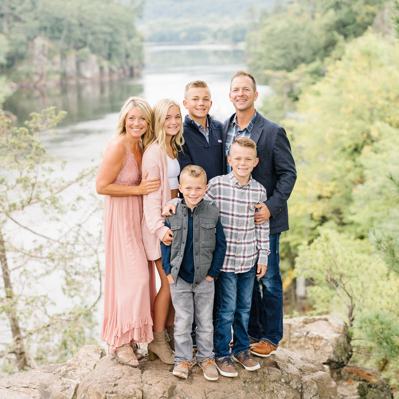 Beautiful summer wedding photographed at The Lafayette Club 2800 Northview Rd, Minnetonka Beach, MN 55361