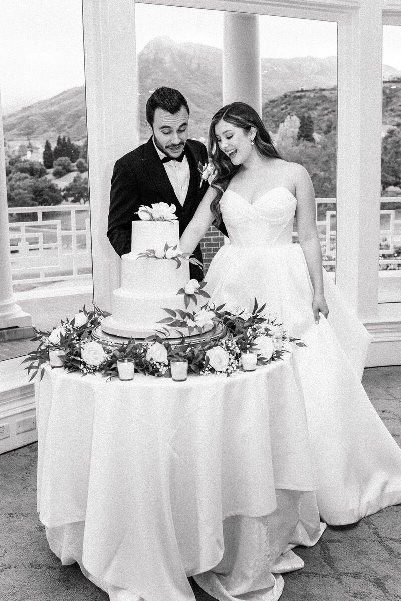 Nataly Hernandez Photography | SoCal Wedding Photographer | Destination Wedding Photographer | Film | Luxury | High end_0215