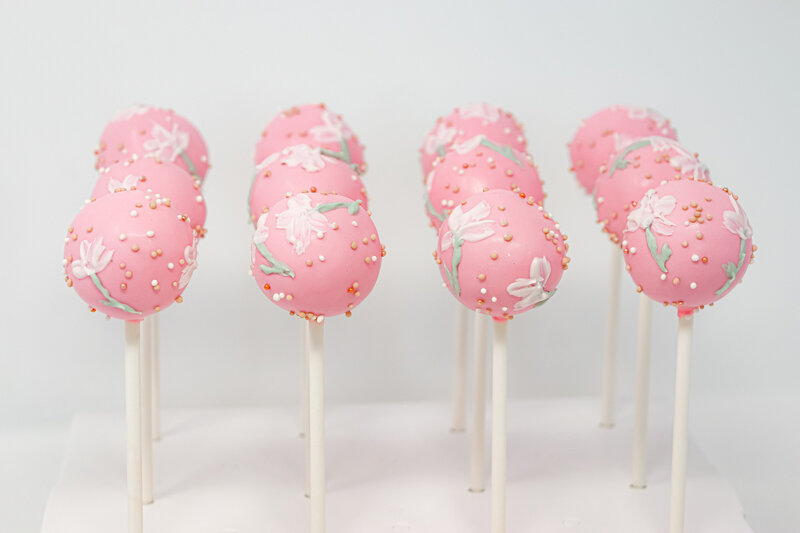 bakery - cakes - cake pops -north dakota -278