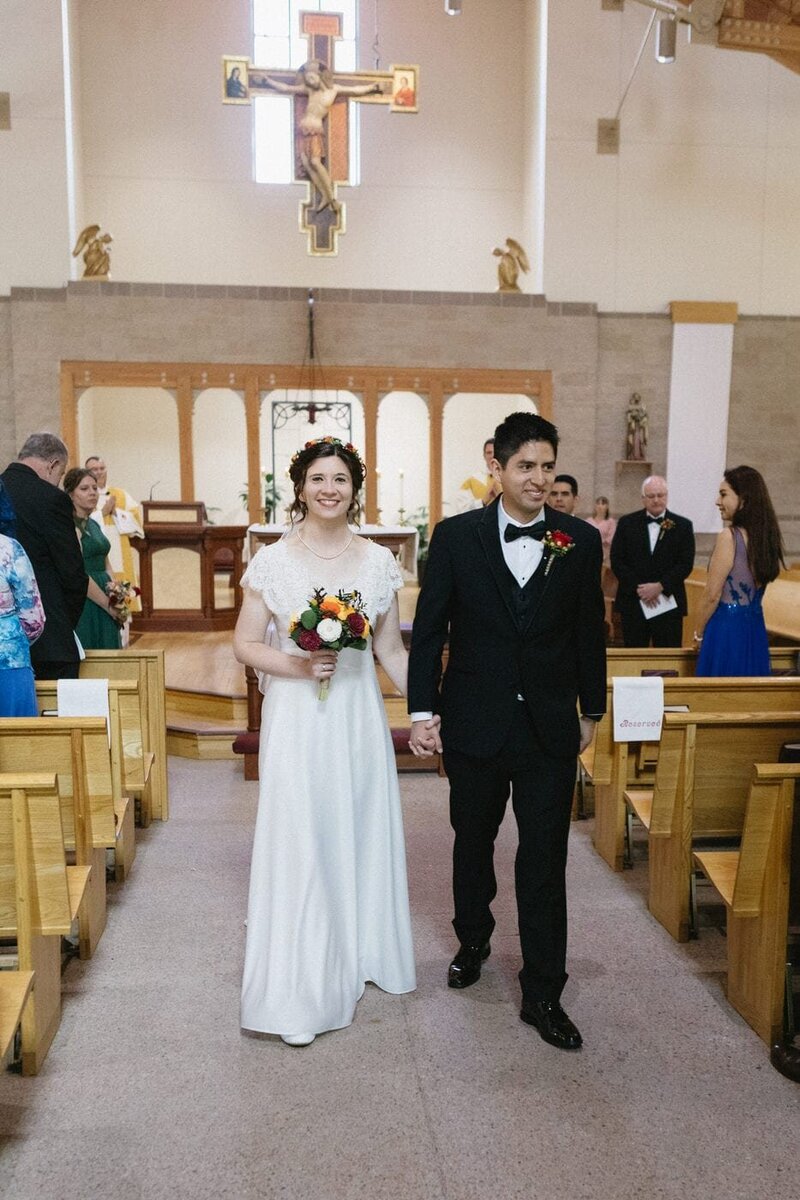 classic-and-documentary-style-wedding-photography-124