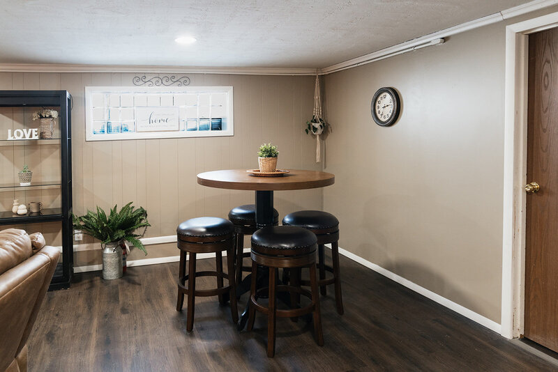NEC Family room7