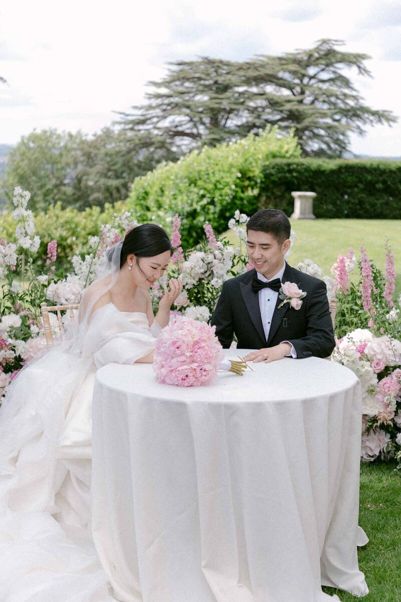 hedsor-house-wedding-lavish-garden-ceremony-aurelia-allen-50