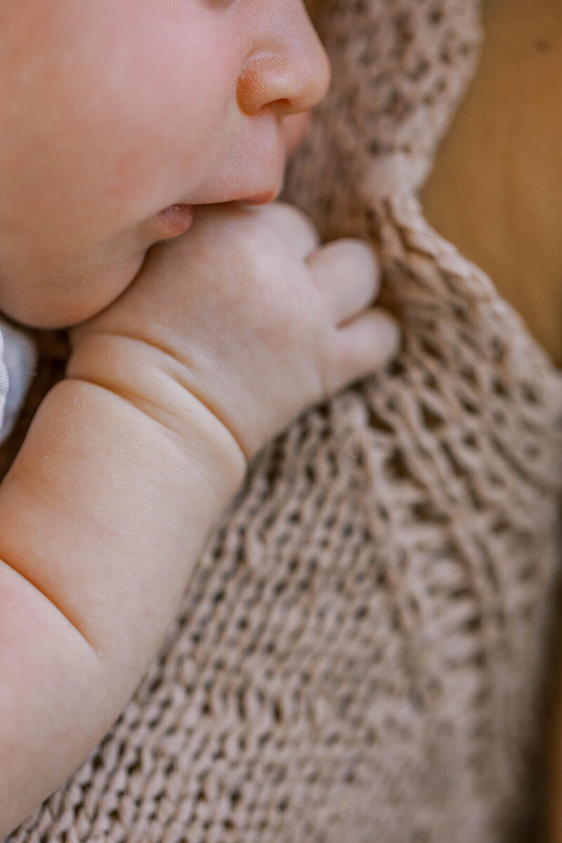 sam-lynn-photo-kara-newborns-45
