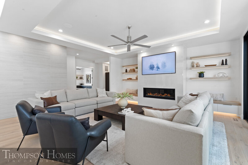 Thompson-Homes-Stillwater-Modern-Prairie-Eagle-Idaho-Custom-Home-Builder-114