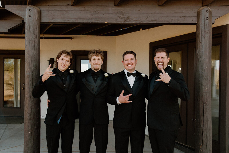 kelsey-kohl-wedding-preview-taylorraephotofilm-72