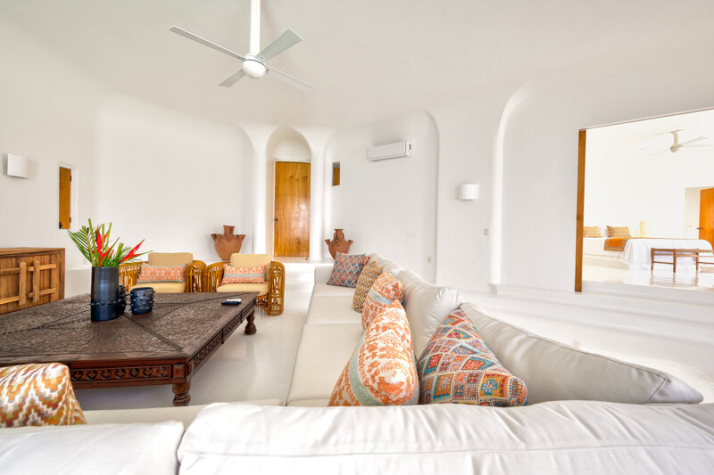 04-1-5-Sol-de-Occidente-Luxury-Villa-Careyes-Mexico-Master-Bedroom-2366