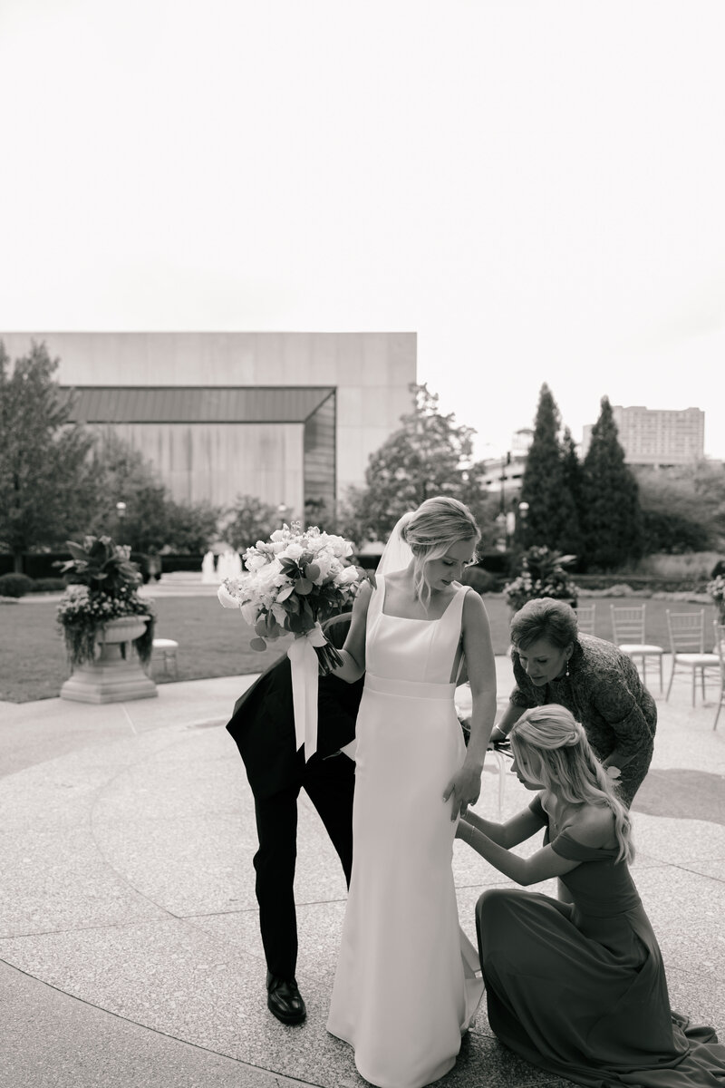Des Moines Wedding Photographer-36