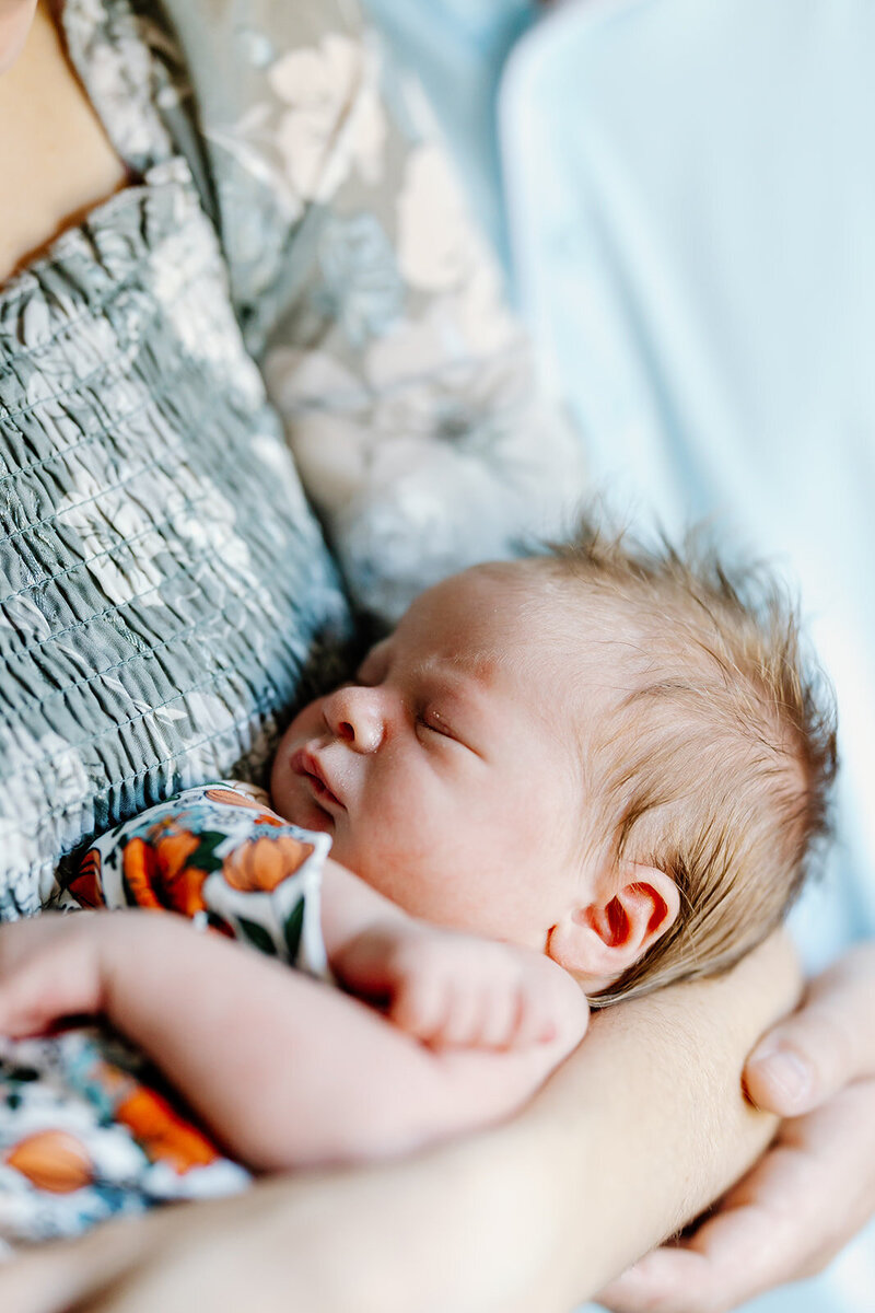 Newborn photos in Nashua, New Hampshire, Gabrielle Shoots Photography