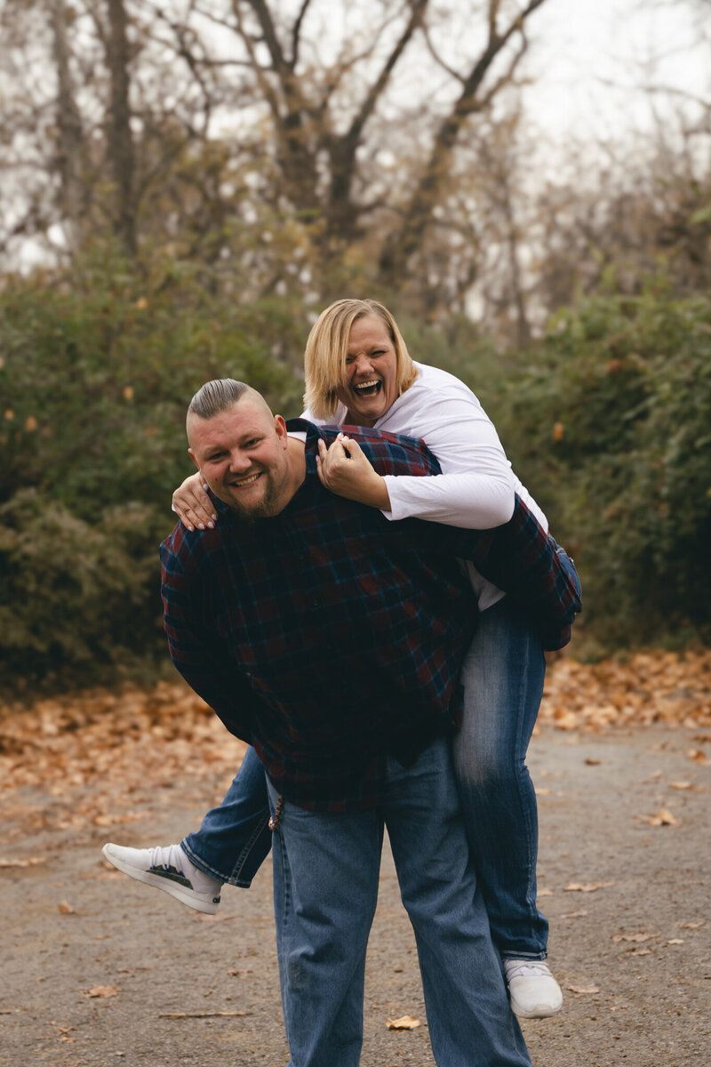 best candid sibling portrait photographer in kansas city