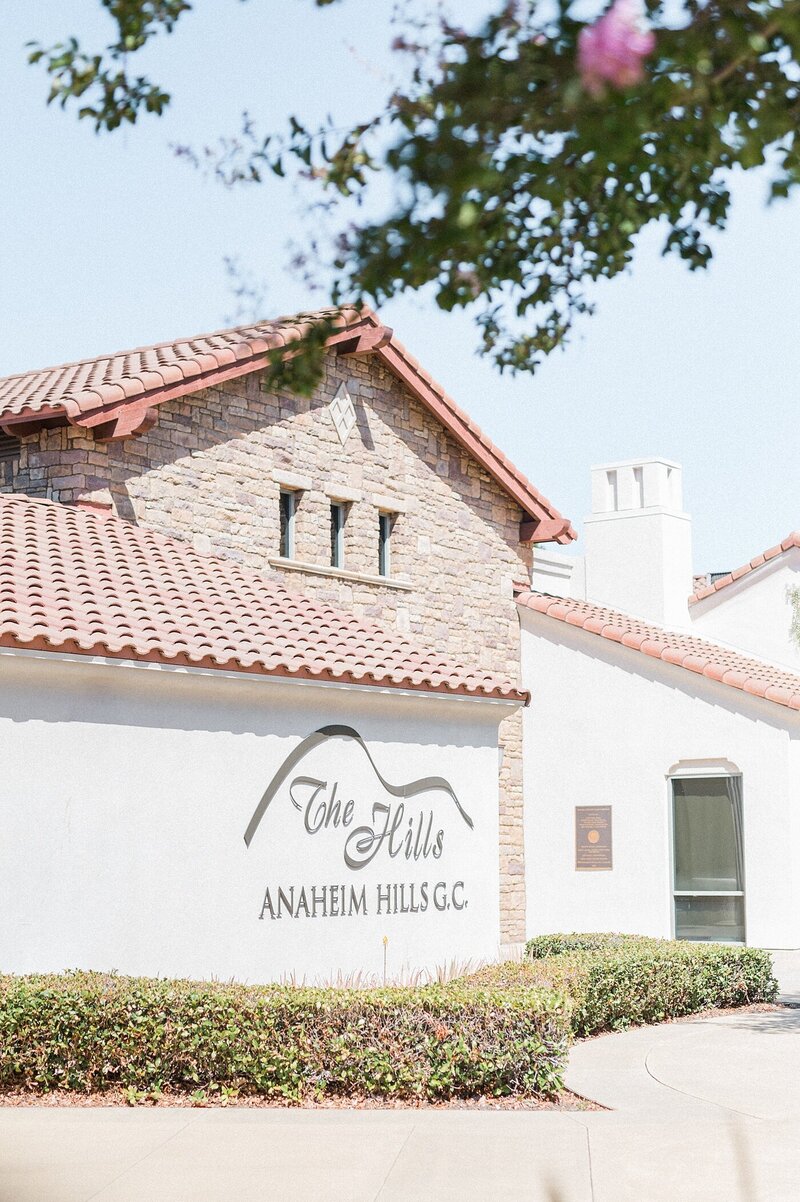 Anaheim Hills Golf Course Clubhouse Wedding | Spring | Luxury | Nataly Hernandez Photography-43