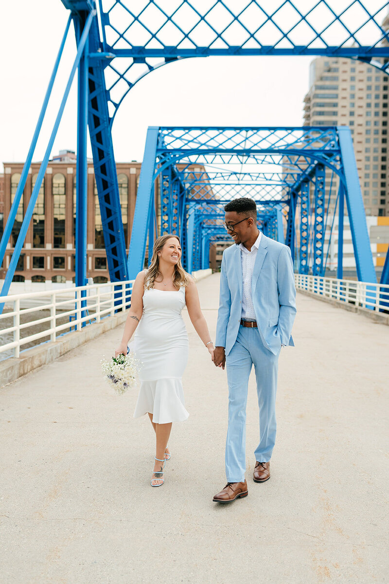 abby&joe-court-house-elopement-grand-rapids-michigan-14
