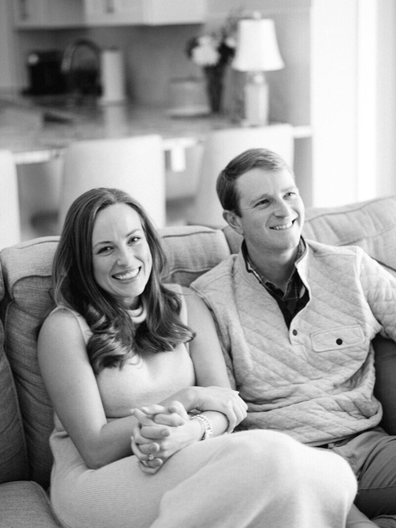 Auburn-AL-Pregnancy-Announcement-Photographer-7402738