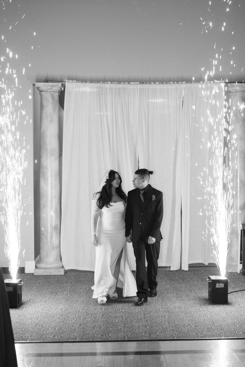 classic-and-documentary-style-wedding-photography-237