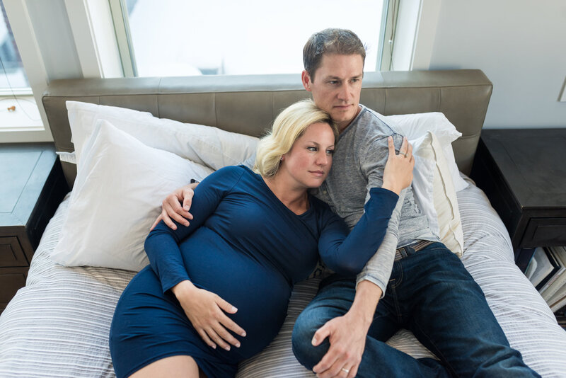 expectant parents at home session