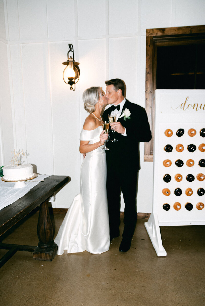 San Antonio Wedding Photographers New Braunfels Weddings Marla Collective Photography