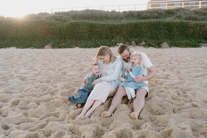 Deamer Family - Merewether Beach - Sweet Valencia Photography-1_websize
