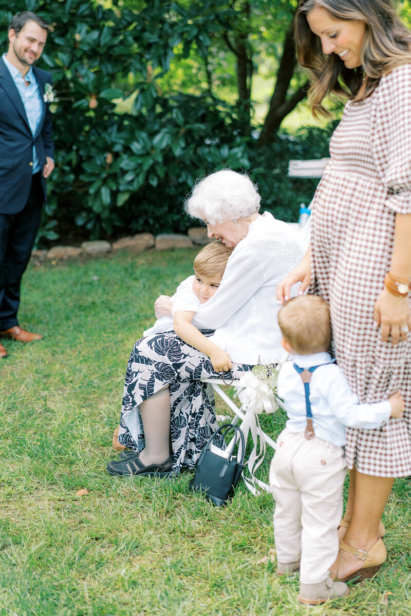 Rebekah Emily Photography Charlottesville Home Wedding-17