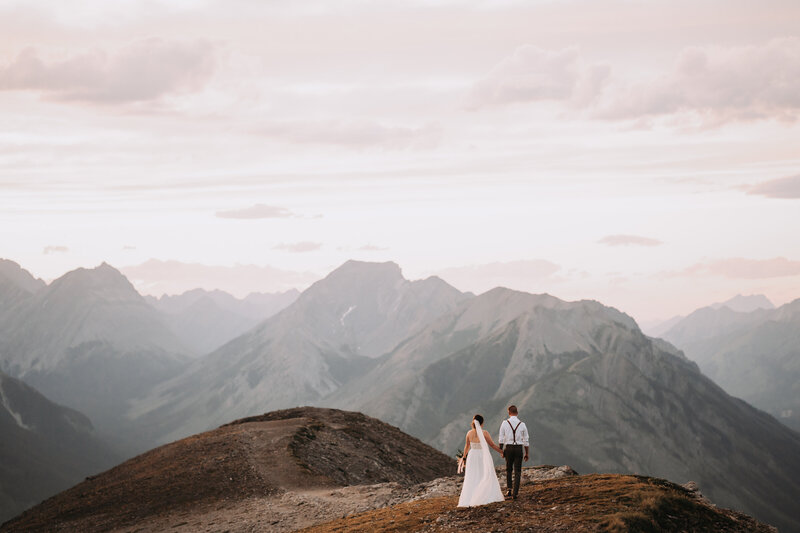 CAYLEE_DUNCAN_KANANASKIS_HIKING_ELOPEMENT_PHOTOGRAPHER_RMPCo.-01103