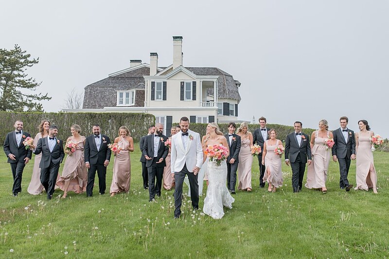 Inn-at-Gray-Barns-wedding-Groups-54