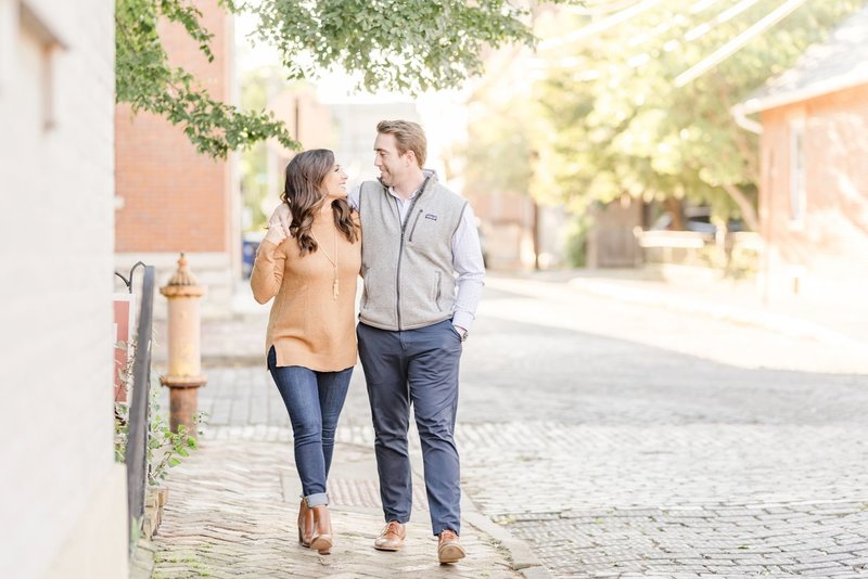 fall-engagement-session-at-scioto-audubon-metro-park_0907