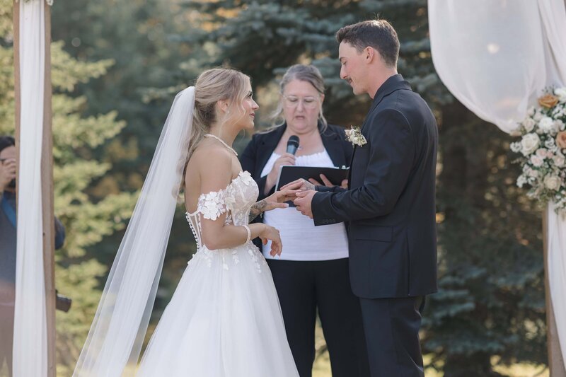 Edmonton Wedding Photos - Pine and Pond Wedding Venue (124)