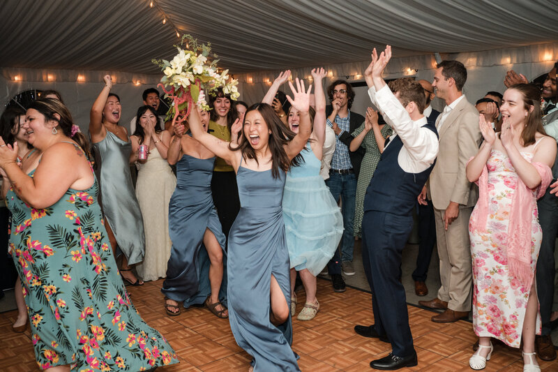 Camille and Ross Bouquet Toss-13