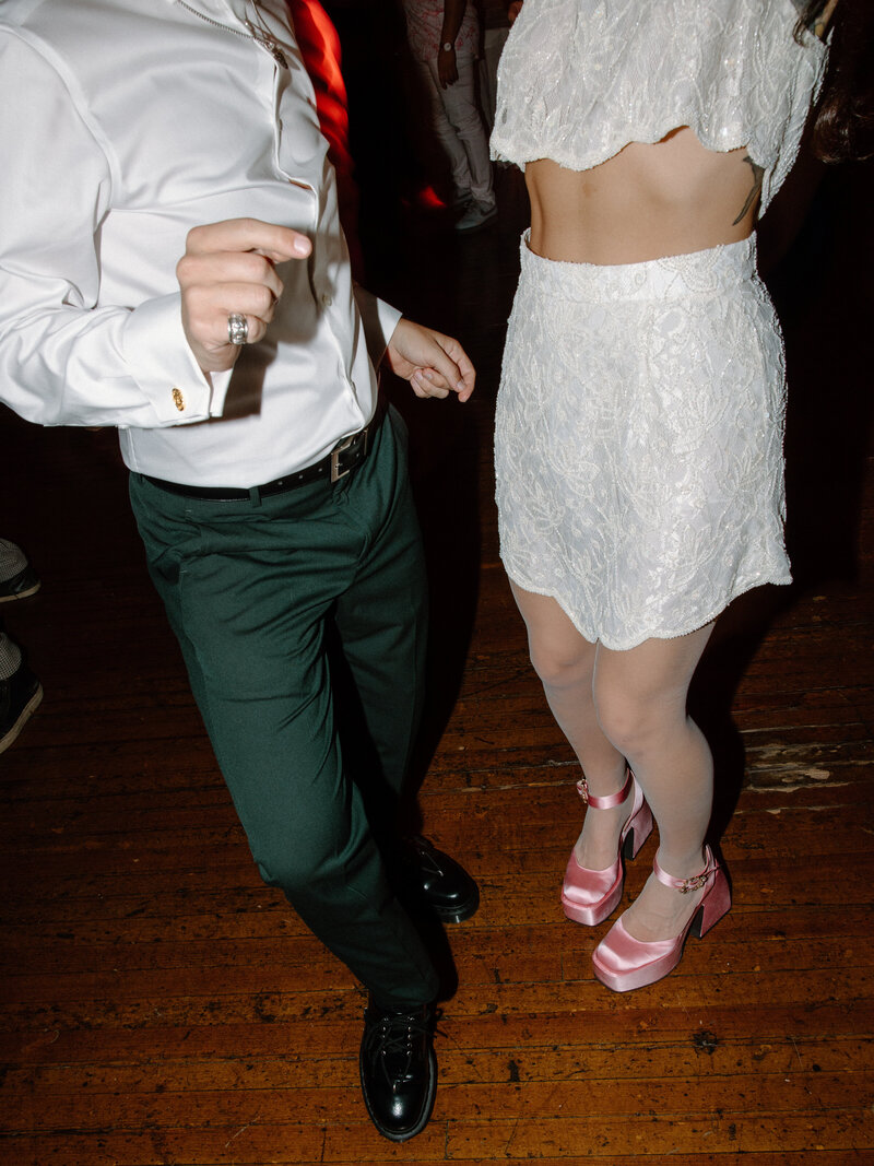 eureka-springs-wedding-ashley-ricardo-reception-204 (1)