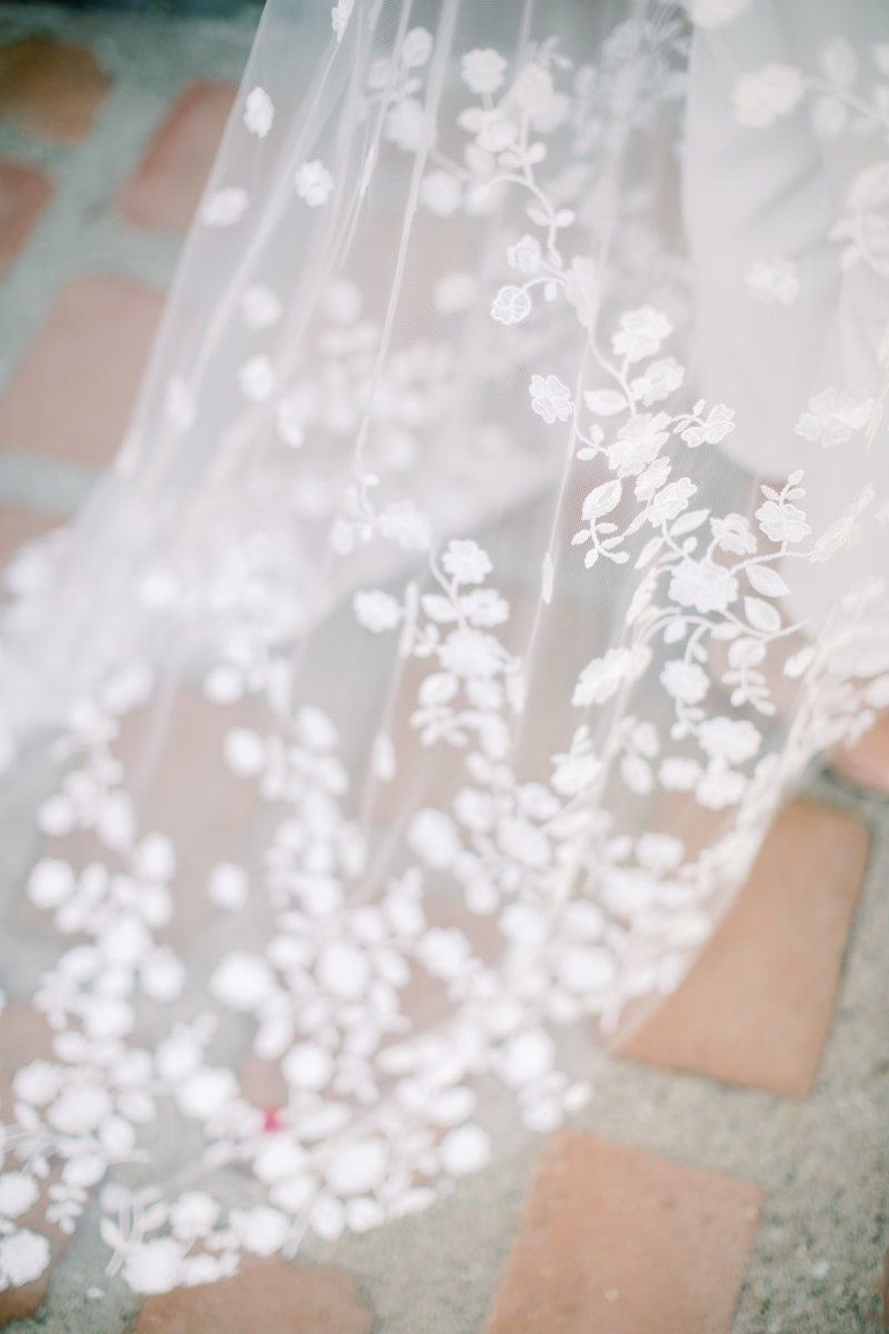 Into the Blush Wedding Planning Resource Online Platform Planner Pacific Northwest Blog Wed Blogging Venue Florist Photographer Plan Your Wedding3